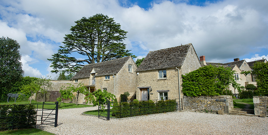 Self catering cottages at Thyme